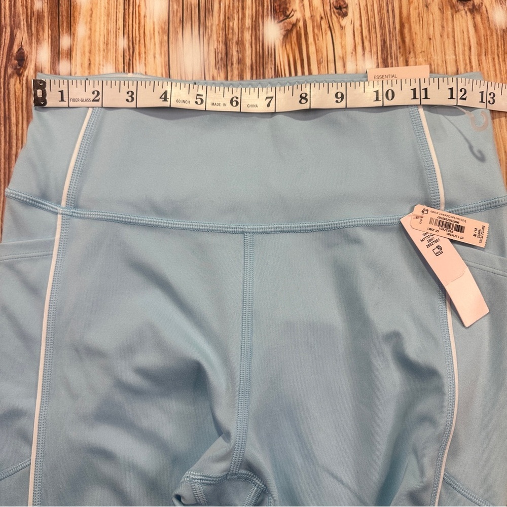 NWT Victoria’s Secret Essential Legging Size Medium - Picture 8 of 15
